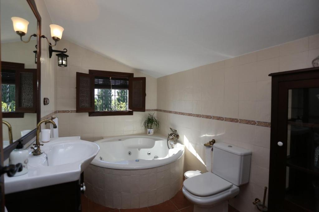 Jacuzzi Casa Rural Albara Cádiz