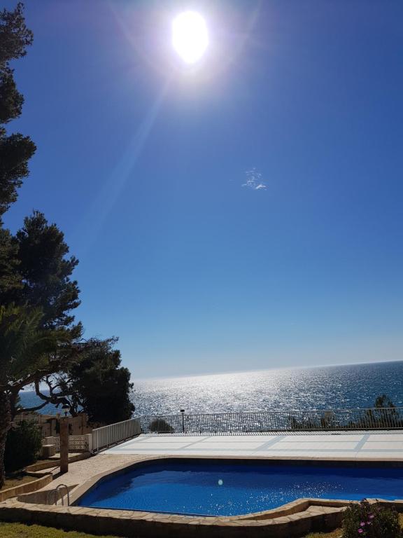 Bazén v ubytování Apartamento Salou Vistas Mar - Piscina nebo v jeho okolí