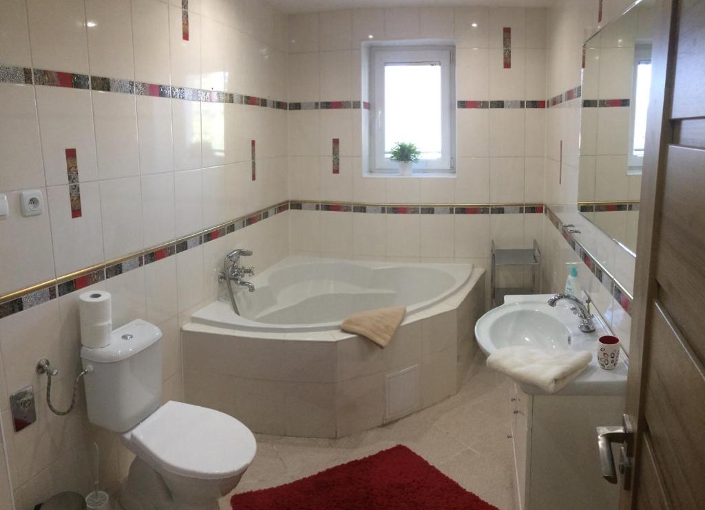 Koupelna v ubytování Apartmány u Galandu