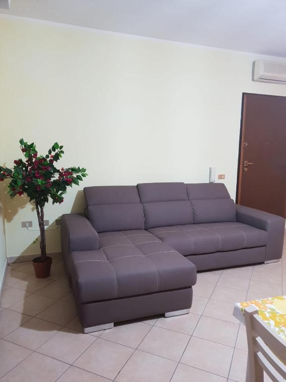 Elena Home a Iglesias - Spazioso Appartamento con Vista