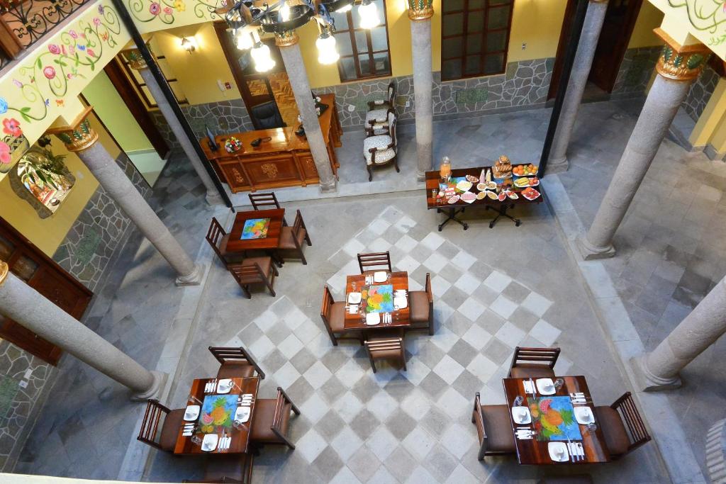 Restaurace v ubytování Hotel La Basílica Quito