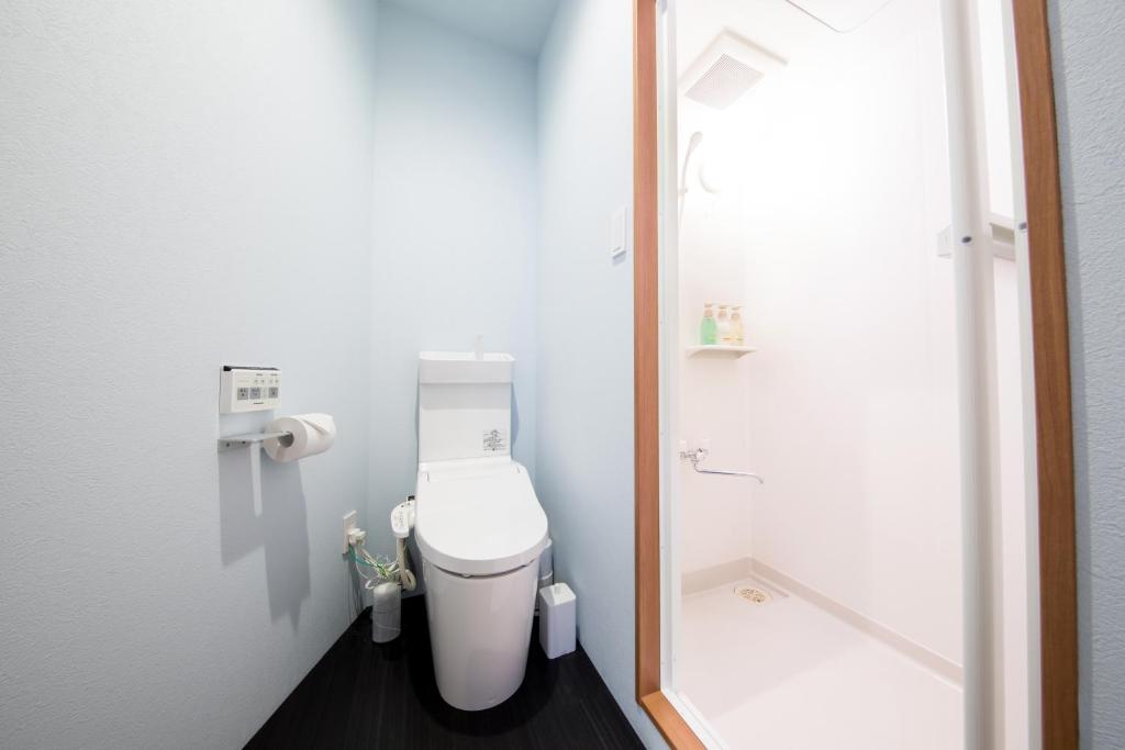 Koupelna v ubytování plat hostel keikyu asakusa karin