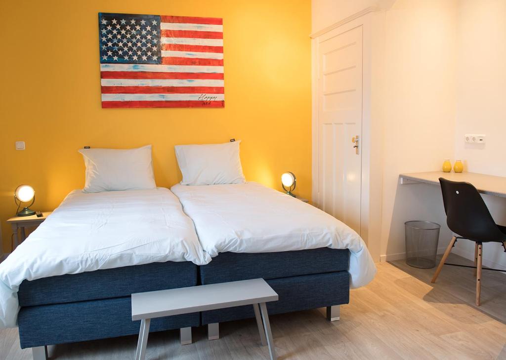 Postel nebo postele na pokoji v ubytování Shortstay Bilderdijk