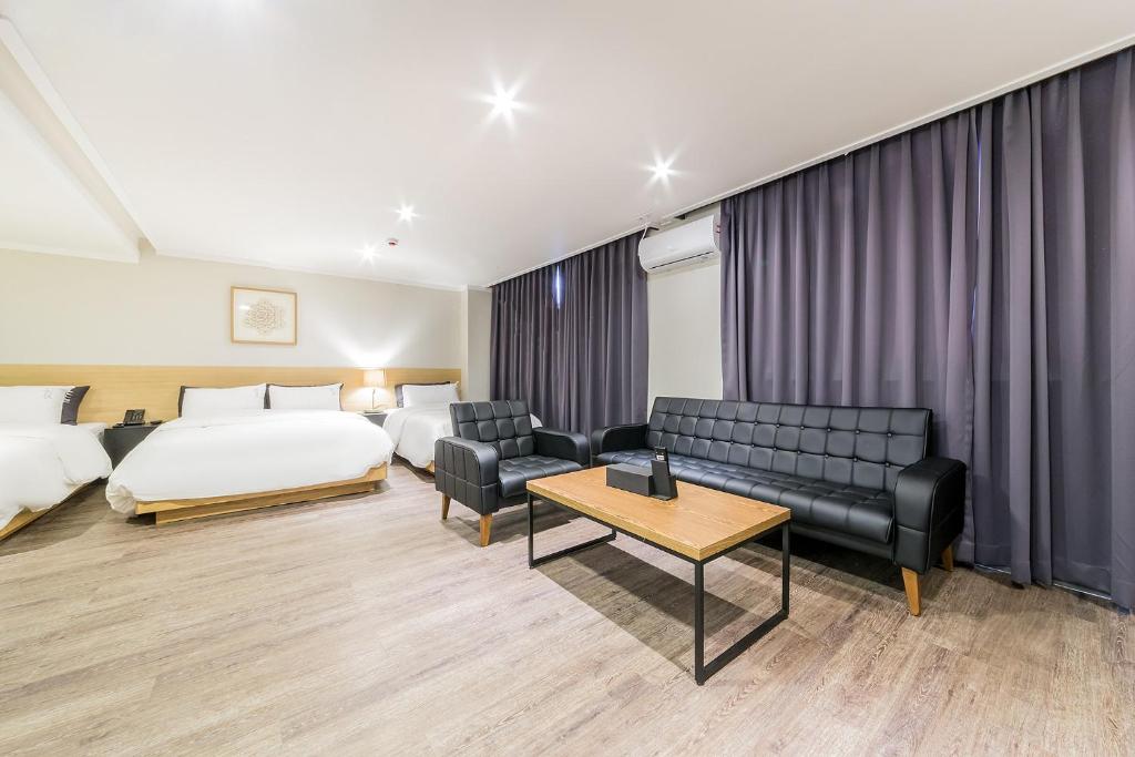 Posezení v ubytování Pyeongtaek Stay Tourist Hotel