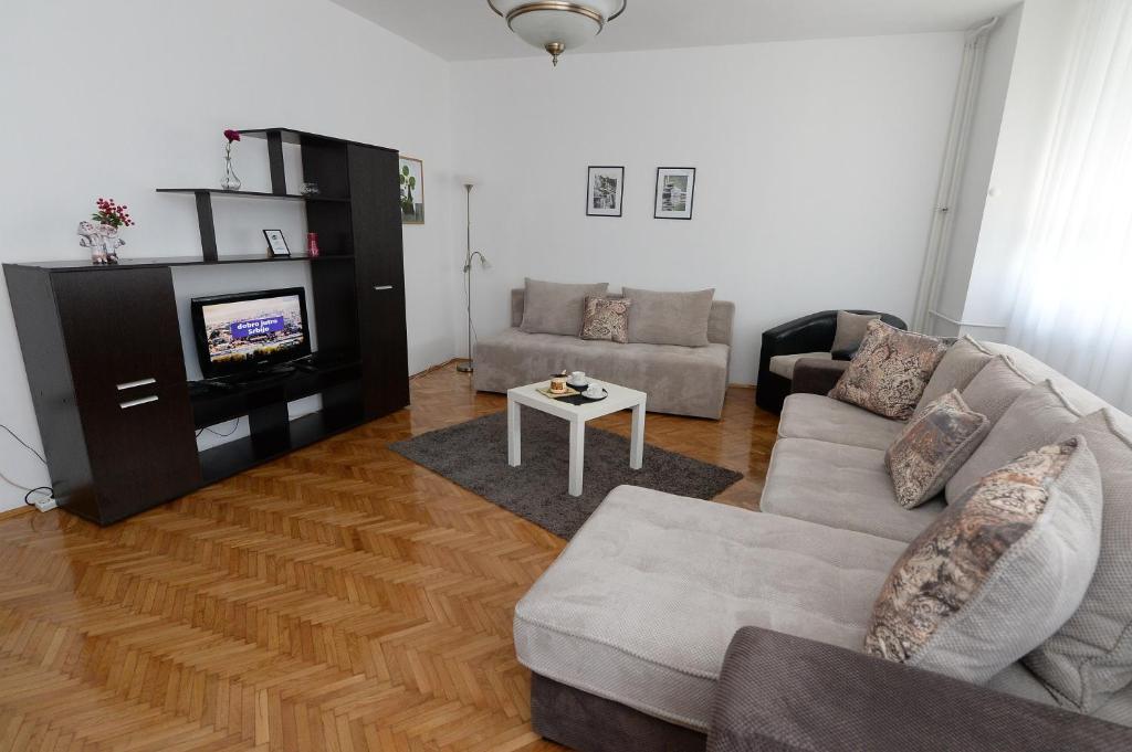 OBILIĆ - One-Bedroom Apartment