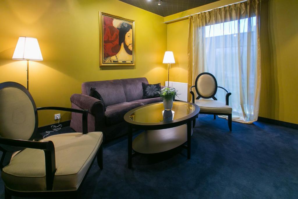 Posezení v ubytování Arensburg Boutique Hotel & Spa