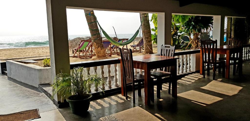Balkón nebo terasa v ubytování Sea Shine Guest House