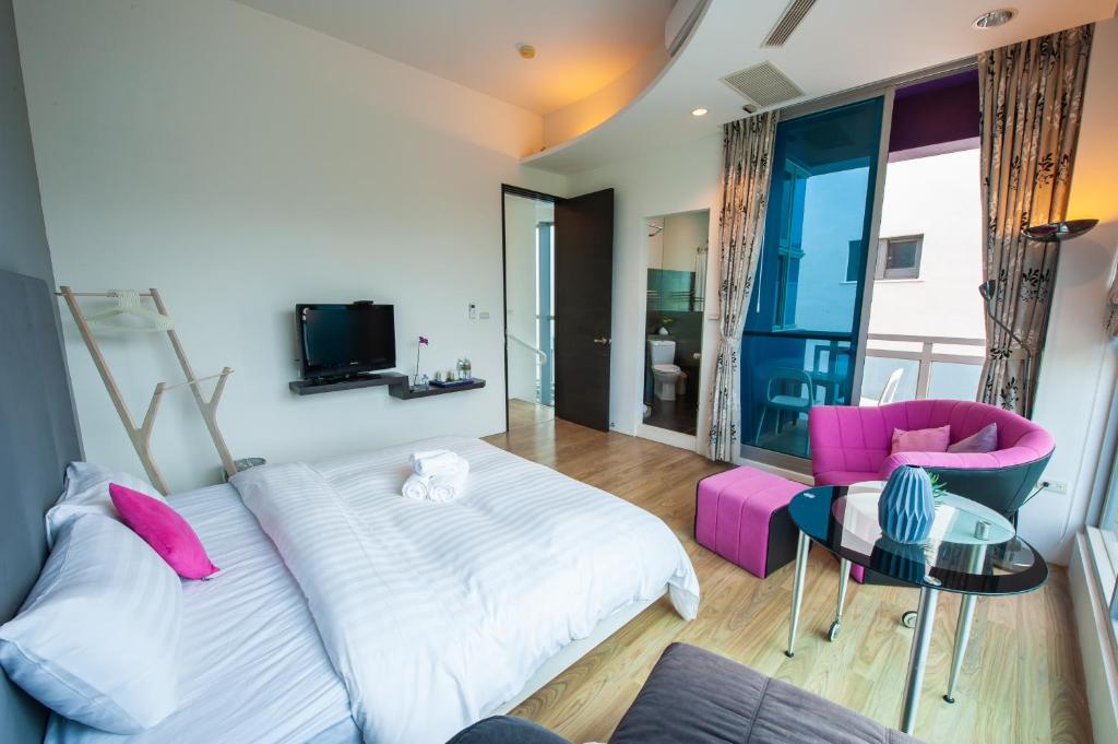 TV a/nebo společenská místnost v ubytování Hai Pu B&B