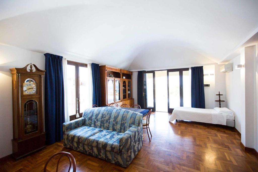 Hotel La Piazzetta, Castellammare del Golfo – Updated 2023 Prices