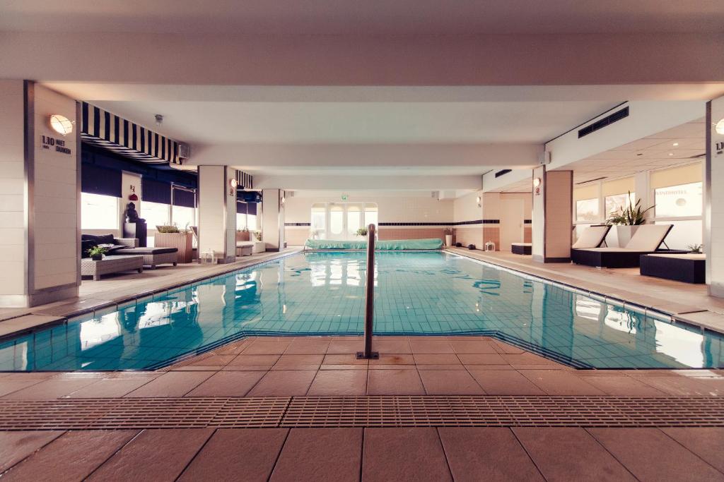 Carlton Beach - Resim 16