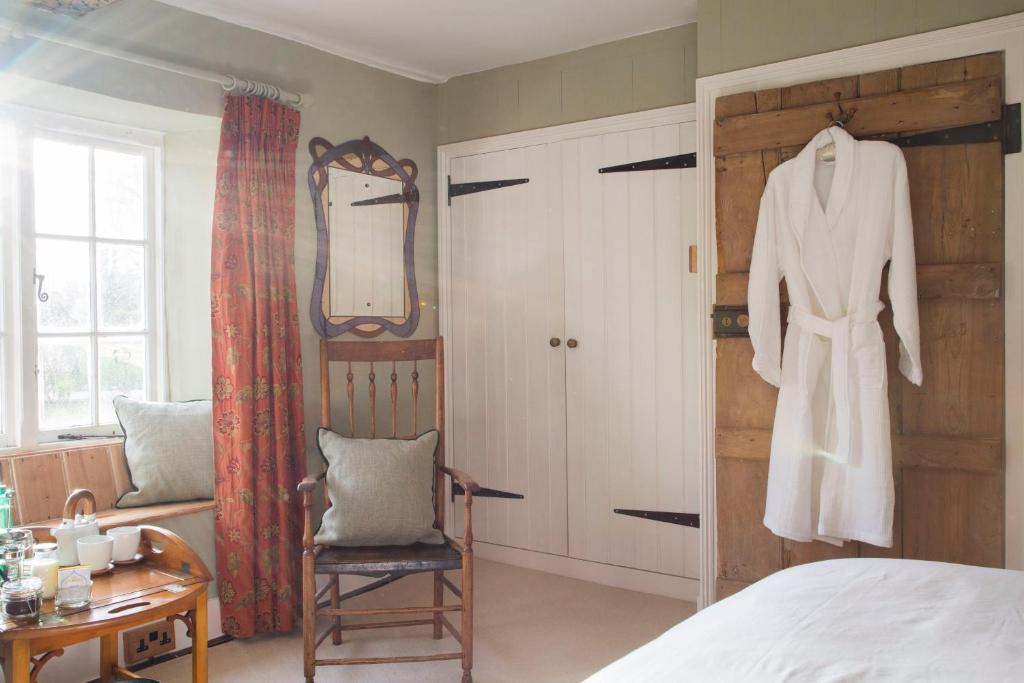 Forthay Bed and Breakfast - Deluxe King Room