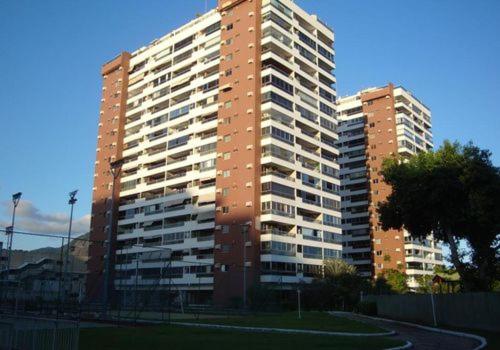  Apartamento Residencial c/Serviços