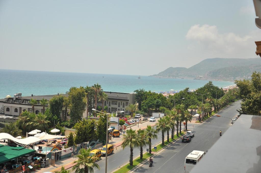 Tac Premier Hotel & Spa - 