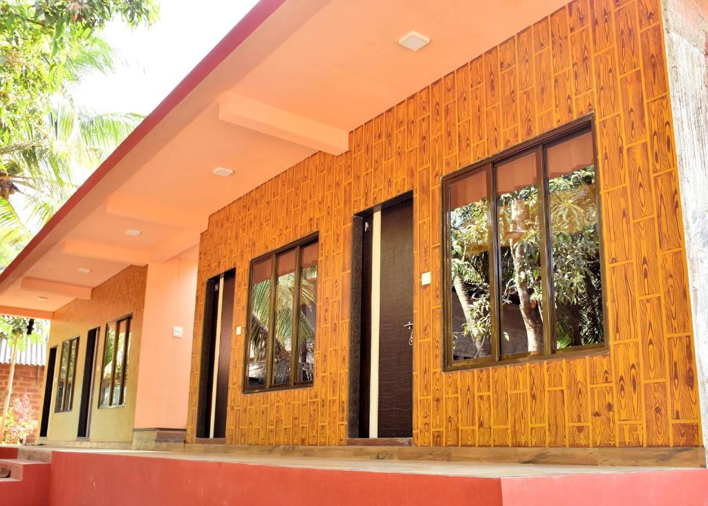 Vijaya Guest House