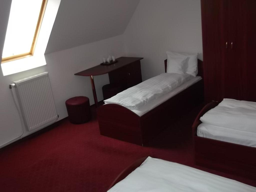 Hotel Melody - Standard Triple Room
