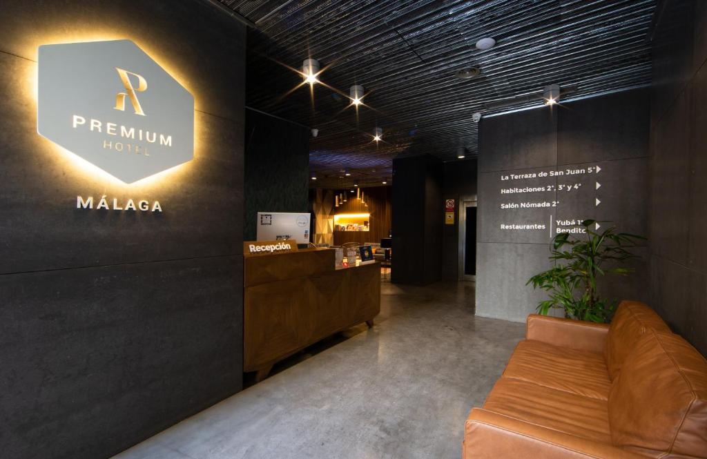 Certifikát, ocenenie alebo iný dokument vystavený v ubytovaní Málaga Premium Hotel