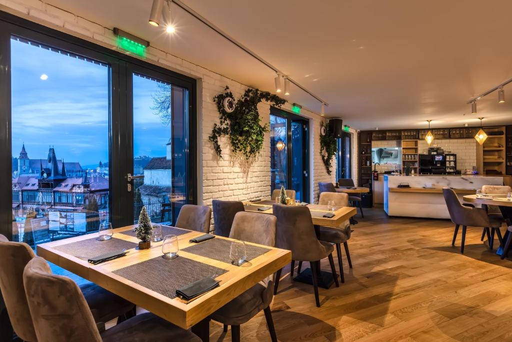 UpperHouse Suites & More - Resim 25