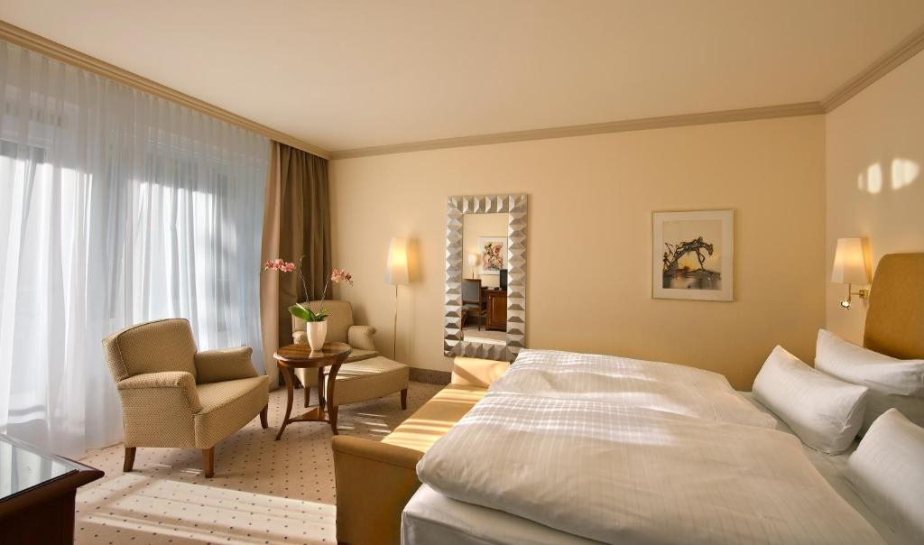 Bernstein Hotel Villa Kastania - 19