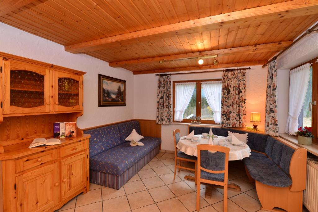 Posezení v ubytování Landhaus Almrausch