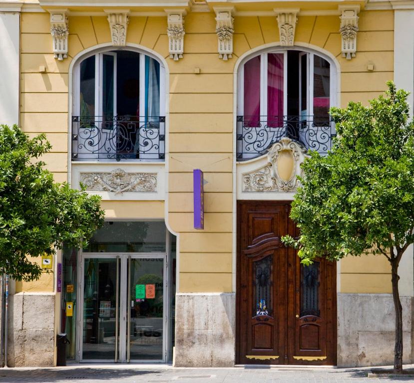Purple Nest Hostel, Valencia – Updated 2023 Prices
