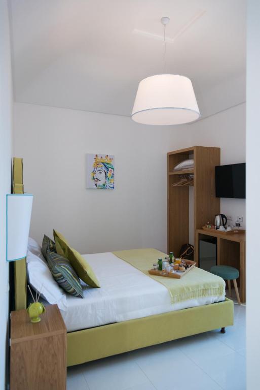 Sorrento Stylish Rooms - 2