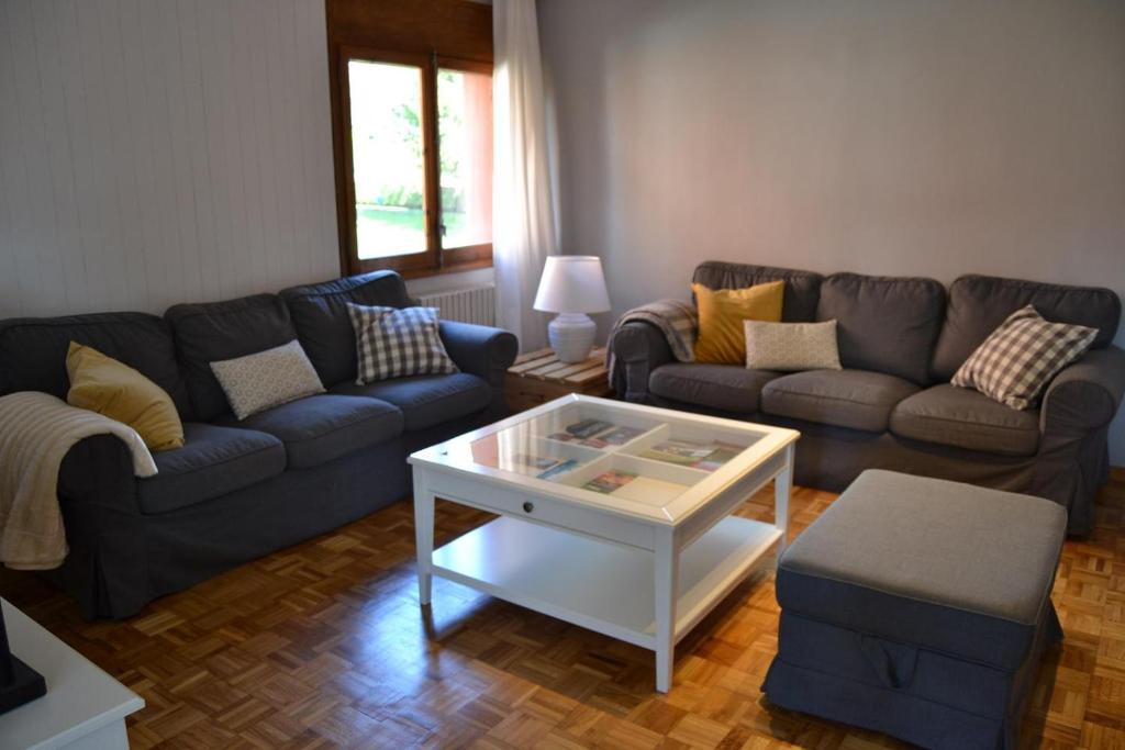 Posezení v ubytování Amplio apartamento con piscina en Llívia