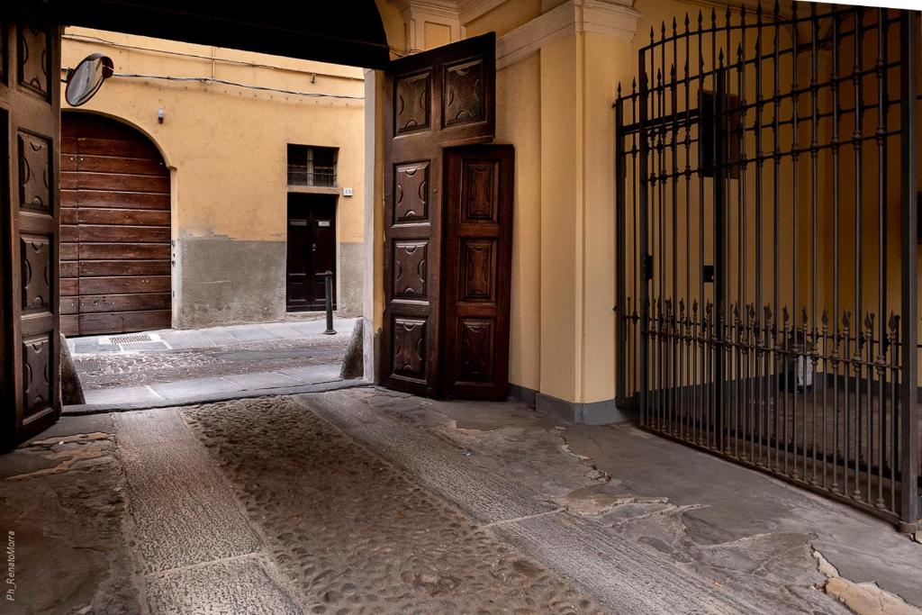 Zdjęcie z galerii obiektu Roero Suite in the city center w Asti