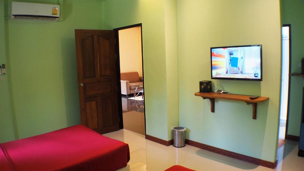 TV a/nebo společenská místnost v ubytování Pennapa Chalet