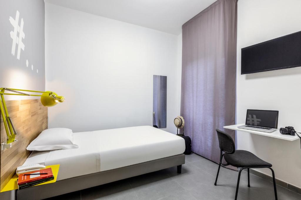 TV a/nebo společenská místnost v ubytování Ibis Styles Brindisi