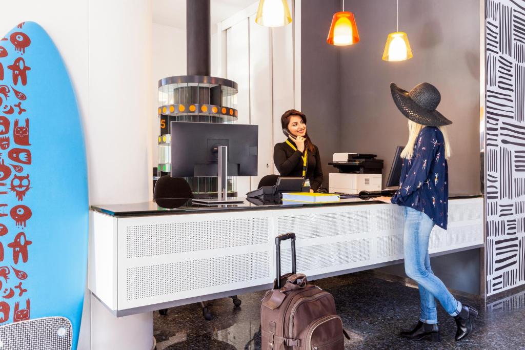Hosté ubytování Ibis Styles Brindisi
