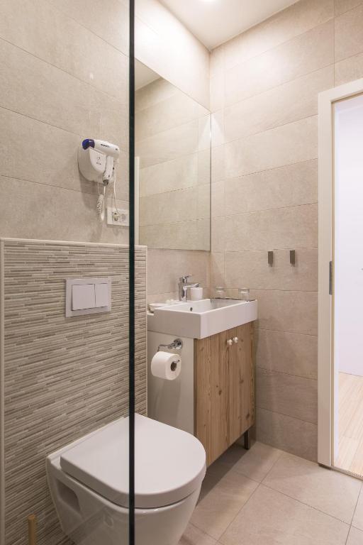 Łazienka w obiekcie MirÓ Studio Apartments Zagreb