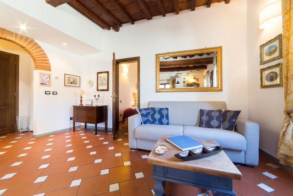 Posedenie v ubytovaní Borgo Pinti Apartment