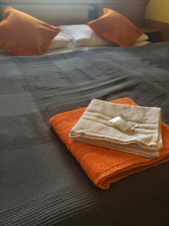 Postel nebo postele na pokoji v ubytování Hotel Annahof