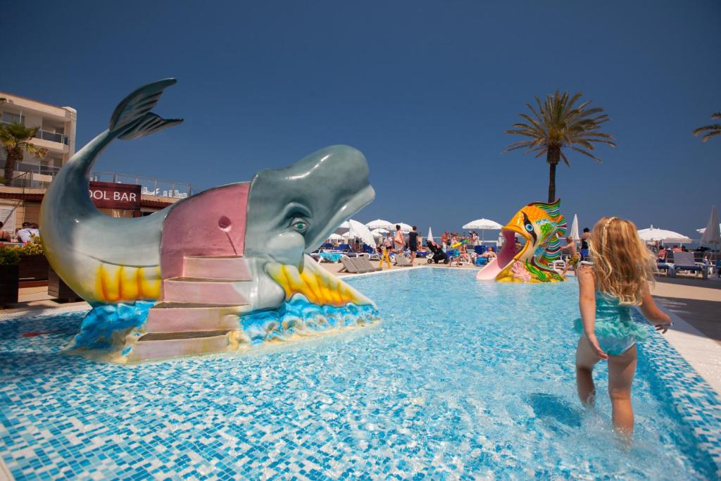 Grupotel Alcudia Pins, Playa de Muro, Spain - Booking.com