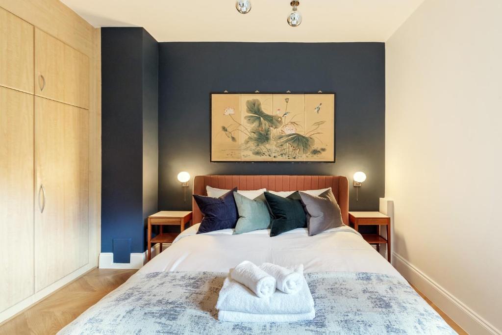 Gallery image of The Lempicka 2 Bedroom Flat and Garden in Notting Hill in London