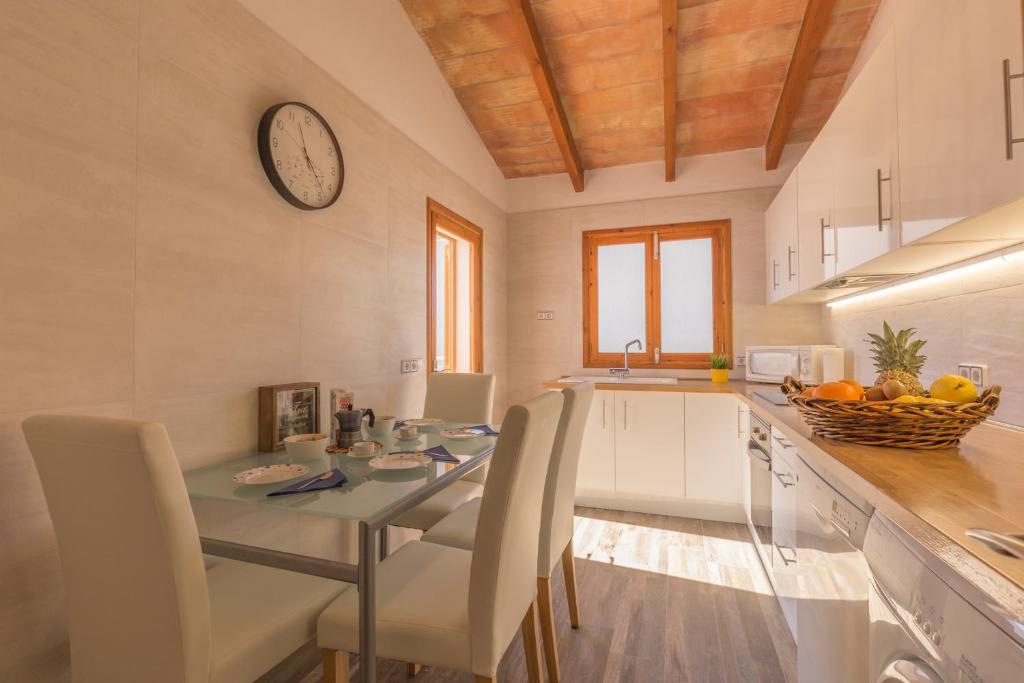 Kuchyň nebo kuchyňský kout v ubytování Villa Rosers