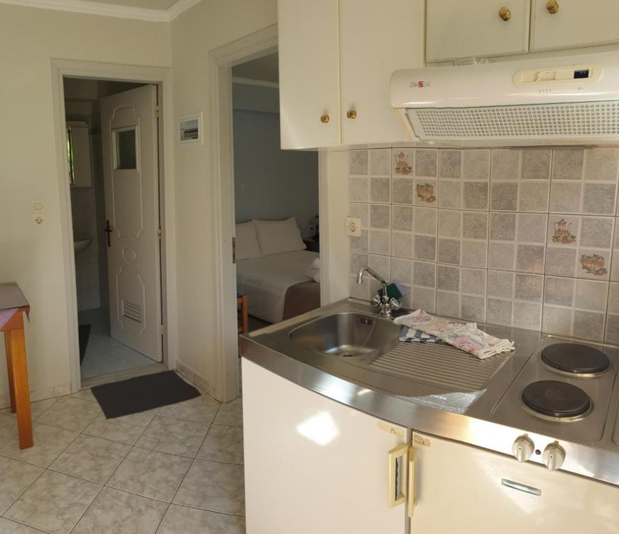 Fotografie z fotogalerie ubytování Epi Apartments v destinaci Lourdhata