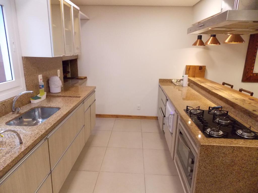  Triplex 3 suítes em Canela