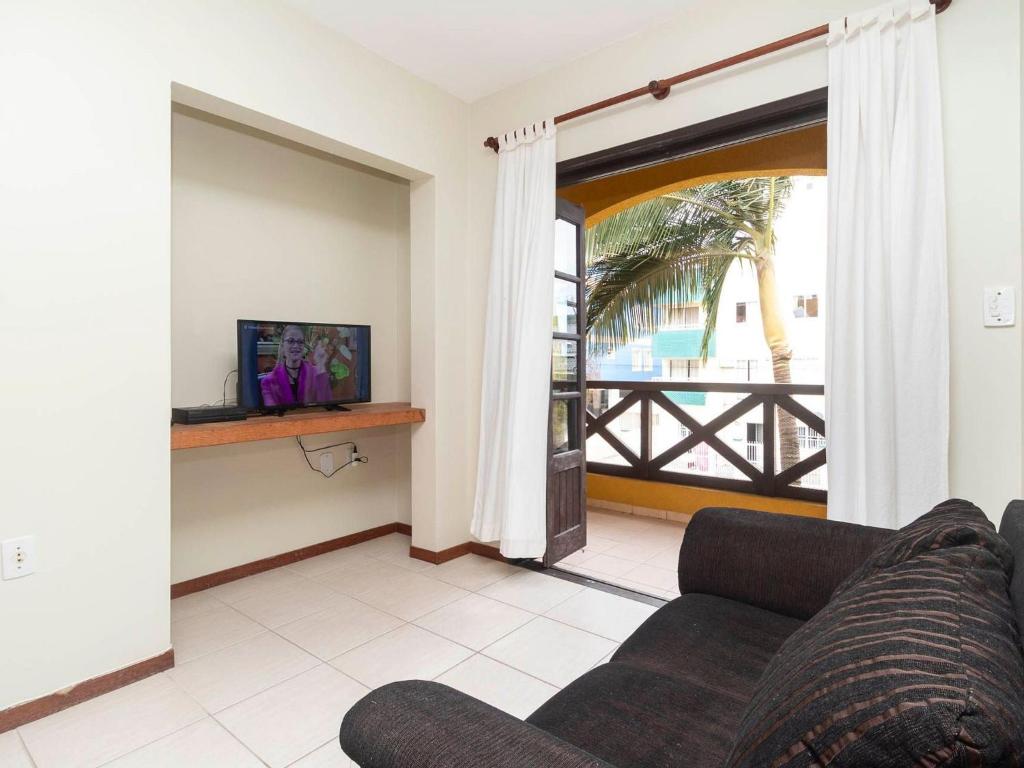  Apartamento p/ 8 Pessoas na Praia Bombas - AN 09