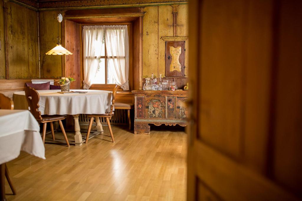 Fotografie z fotogalerie ubytování Pension An Der Linde v destinaci Lagundo