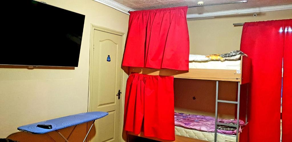 Postel nebo postele na pokoji v ubytování Hostel 777