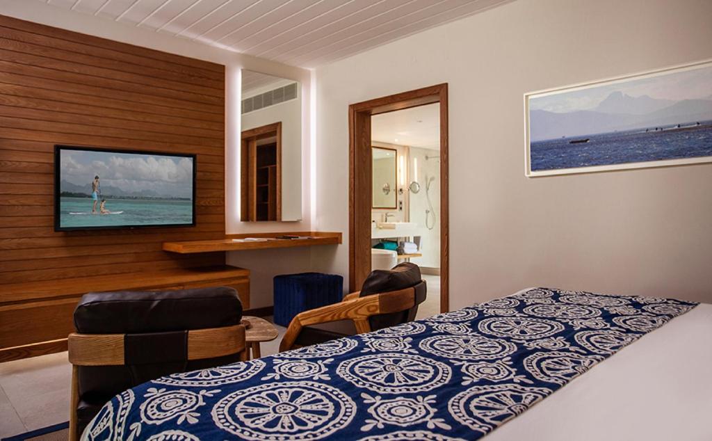 Paradis Beachcomber Golf Resort & Spa - 3