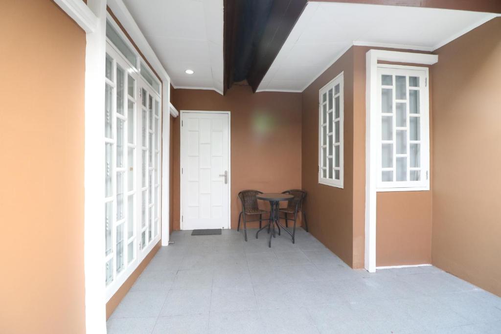 Posezení v ubytování Diyar Villas Puncak M6/12