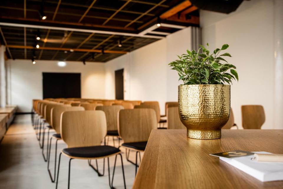 Posezení v ubytování GINN Hotel Hamburg Elbspeicher