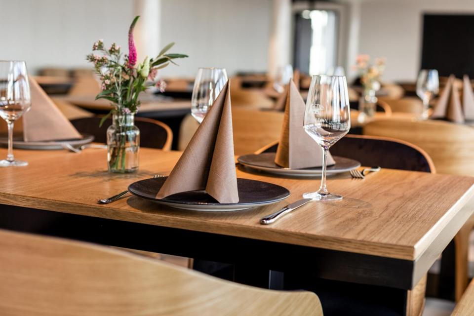 GINN Hotel Hamburg Elbspeicher - Resim 43