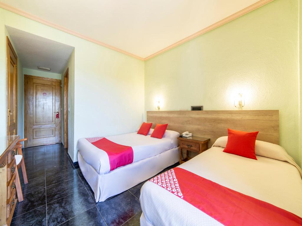 Hotel El Prado by Vivere Stays - 三人间