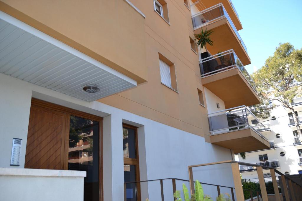 The building in which Az apartmant is located