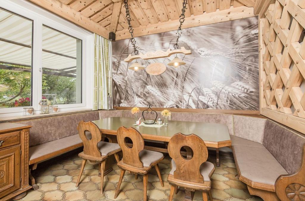 Posedenie v ubytovaní Hotel & Restaurant Rupertigau