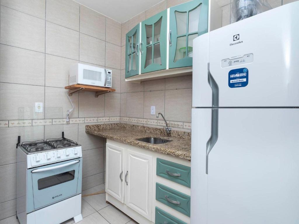  Aluguel Apartamento 8 pessoas em Bombinhas/SC Praia Bombas