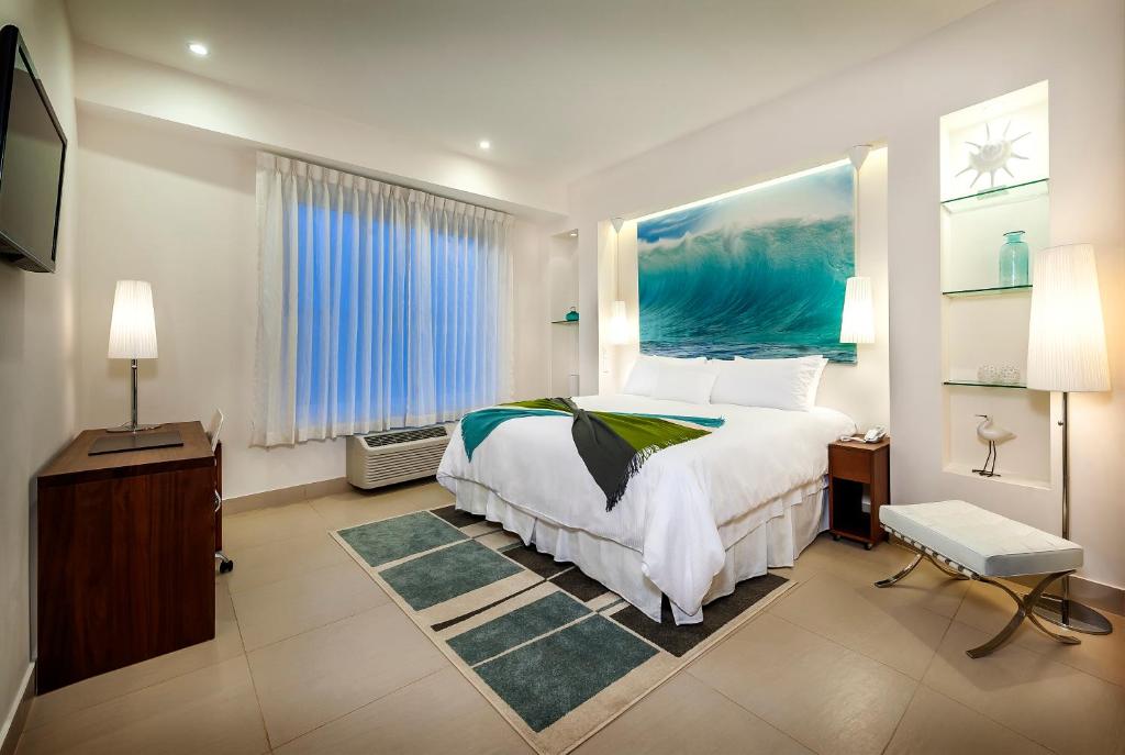 Elements Hotel Boutique - Double Room